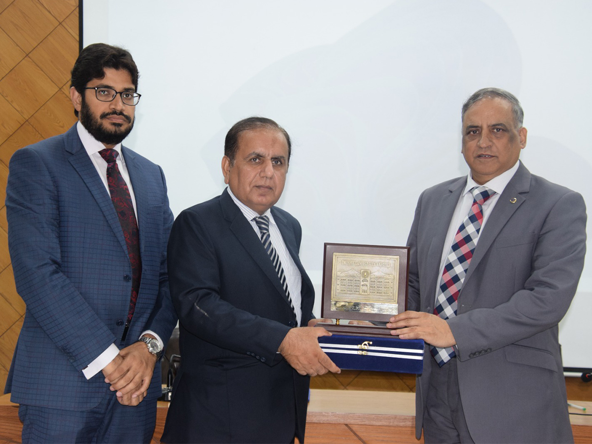 MoU with National Archives of Pakistan